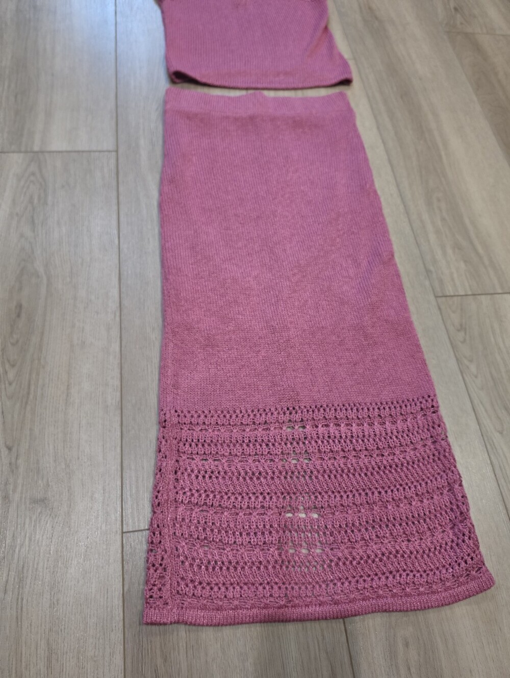 Eva Mendes Pink Crochet Knit Matching Skirt Set XS - Picture 3 of 8